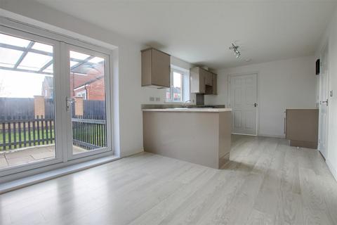5 bedroom detached house to rent, Glevum Avenue, Ingleby Barwick