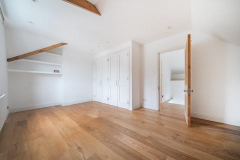 2 bedroom flat for sale, Rockmount Road, Crystal Palace, London, SE19