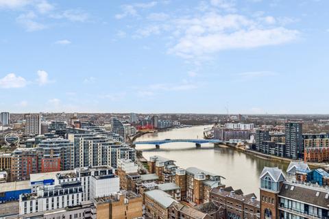 2 bedroom flat to rent, Coda Residences, 6 York Place, London