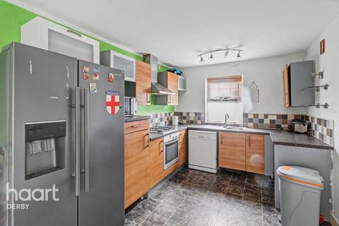 3 bedroom townhouse for sale, Vulcan Street, Derby