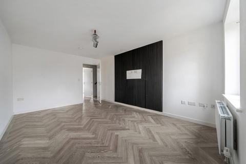 3 bedroom semi-detached house for sale, Olley Crescent, Witney, Oxfordshire
