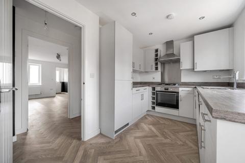 3 bedroom semi-detached house for sale, Olley Crescent, Witney, Oxfordshire