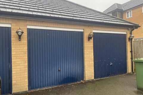 undefined, Single Garage To Let