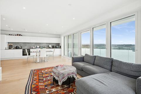 3 bedroom apartment for sale, Carrick House, Royal Wharf, E16