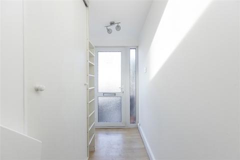 2 bedroom apartment for sale, The Avenue, London, N17