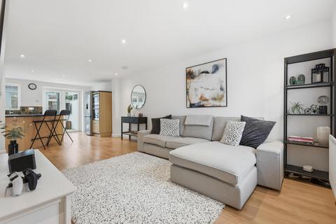 undefined, Kershaw Close, Chafford Hundred RM16