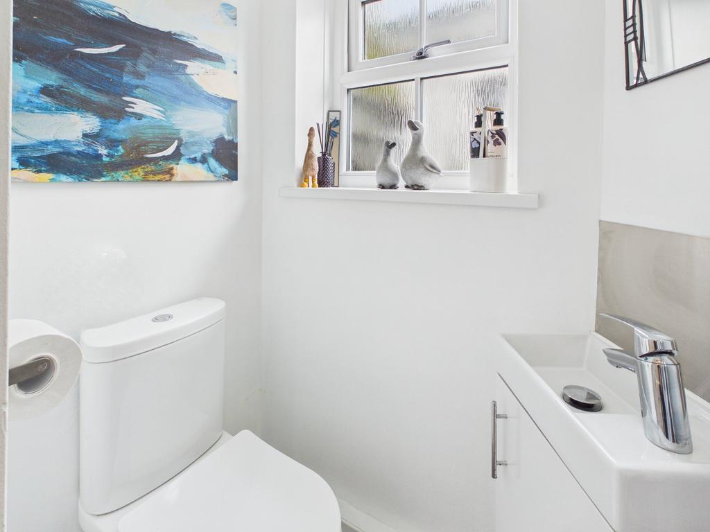 Cam05627 g0 pr0035 still002