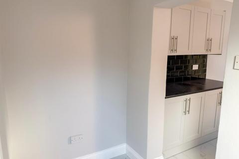 3 bedroom terraced house for sale, Cambridge Street, Semilong, Northampton NN2
