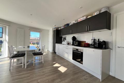 undefined, Flat , Herald Court, Romford