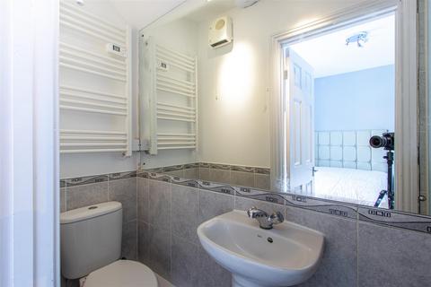 1 bedroom flat to rent, Ninian Road, Cardiff CF23