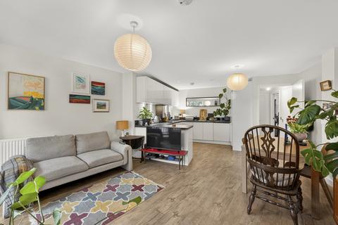 2 bedroom flat for sale, Rye Lane, London, SE15