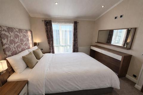 undefined, Two Bed Lodge (40x20) 2018 Chichester Lakeside Holiday Park, Chichester PO20