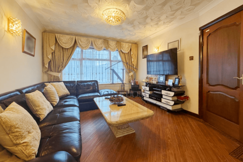 5 bedroom semi-detached house for sale, Hayes, UB4