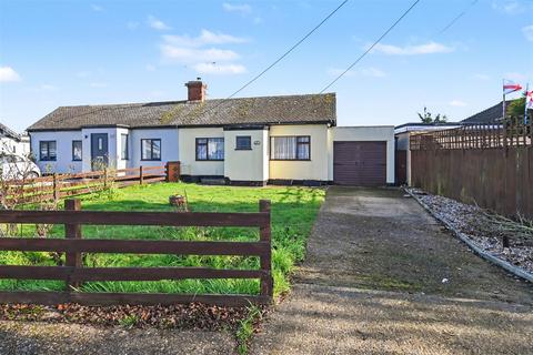 undefined, Hawkesbury Road, Canvey Island SS8