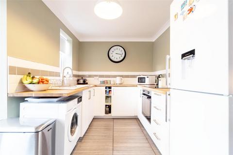 3 bedroom semi-detached house for sale, Woodgate Gardens, Gateshead