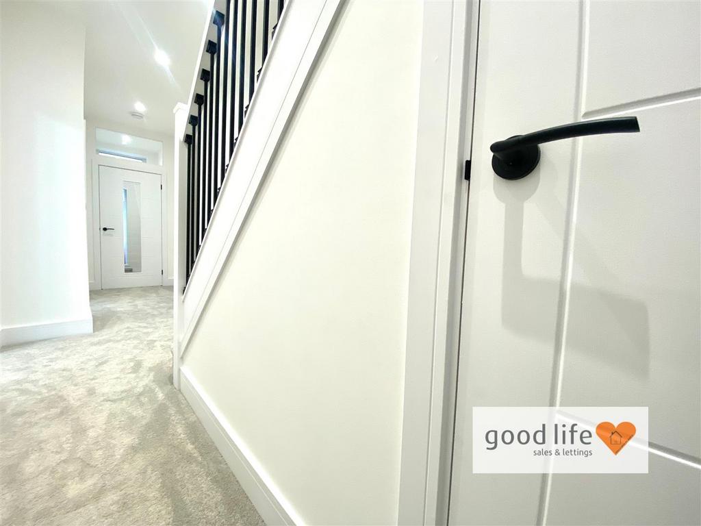 20260212 150057008 i OS14chatsworthstreet.jpg