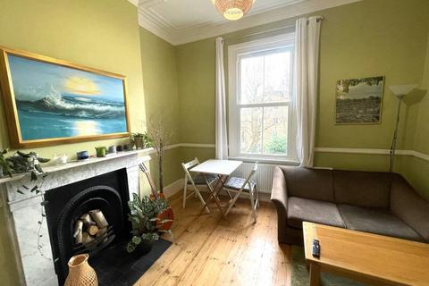 1 bedroom apartment to rent, Charleville Circus, Sydenham, London, SE26