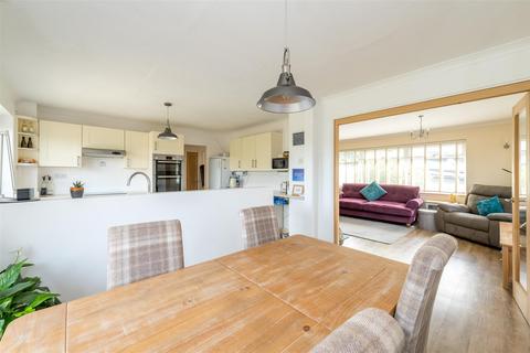 undefined, 6 Browns Close, Hitcham