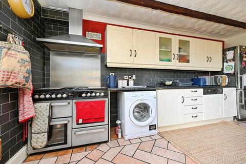 3 bedroom semi-detached house for sale, Grimston Road, King's Lynn PE30