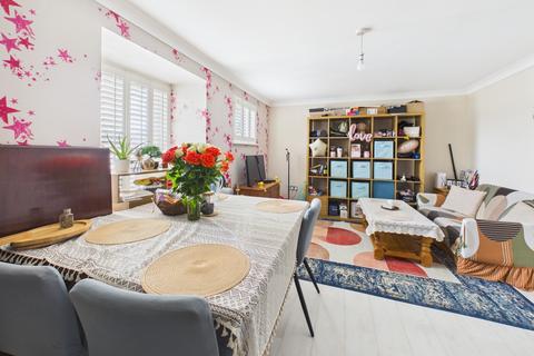 1 bedroom flat for sale, Loves Close, Histon