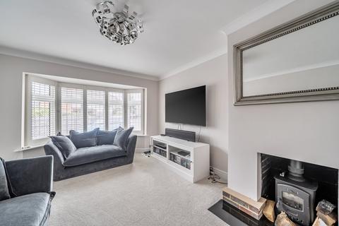 4 bedroom semi-detached house for sale, Eden Close, Surrey KT15