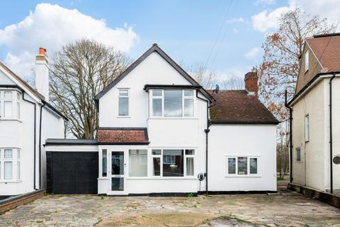 undefined, Hamilton Avenue, North Cheam
