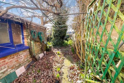 3 bedroom terraced house for sale, Littlehampton Road, Worthing, West Sussex