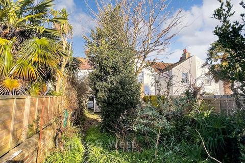 3 bedroom terraced house for sale, Littlehampton Road, Worthing, West Sussex