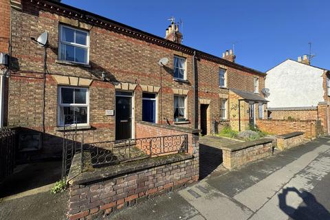 2 bedroom terraced house for sale, High Street, Buckingham MK18