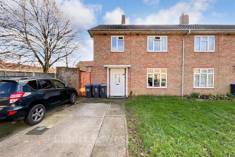 3 bedroom end of terrace house for sale, Maybridge Square, Goring-By-Sea, Worthing, West Sussex