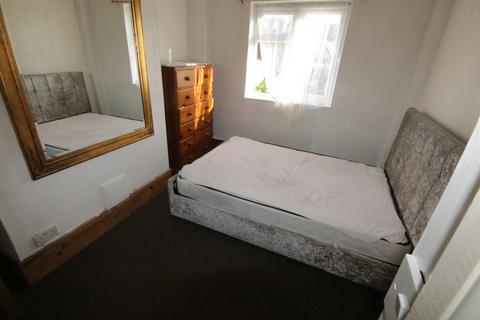 undefined, Plaistow, E13