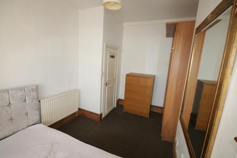 undefined, Plaistow, E13