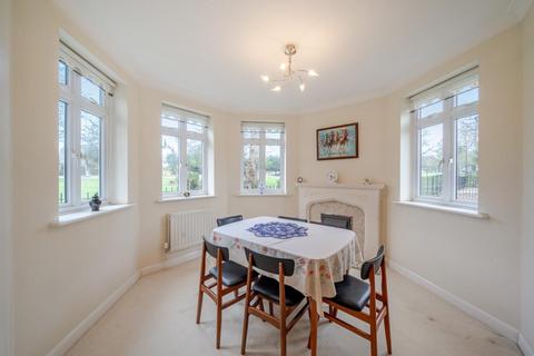 2 bedroom flat for sale, Hodgkins Mews, Stanmore HA7