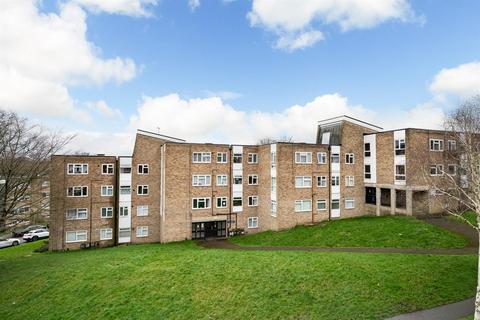 1 bedroom apartment to rent, Hilltop Road, Berkhamsted, Hertfordshire, HP4 2HL