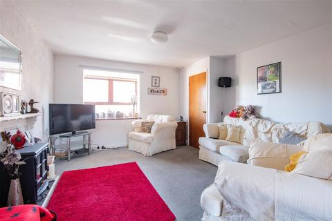 3 bedroom semi-detached house for sale, Lupton Street, Chorley