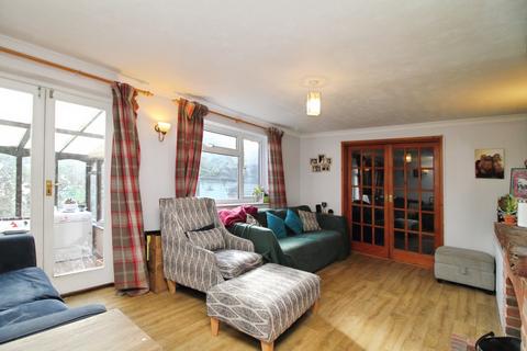 3 bedroom semi-detached house for sale, Great Cornard, Sudbury, CO10