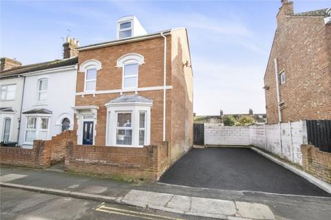 undefined, Hythe Road, Swindon SN1