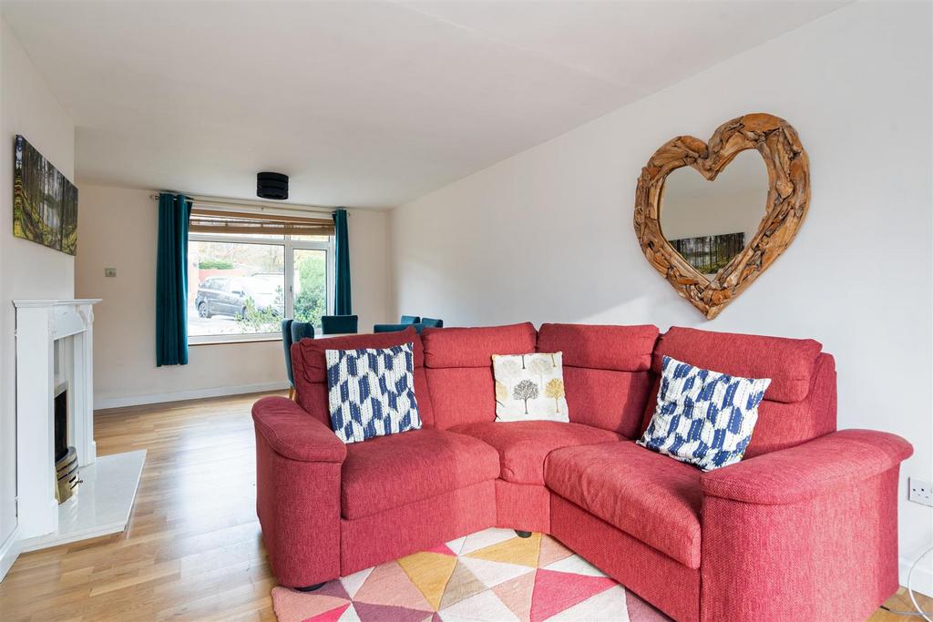 21, Ratcliffe Road, Solihull, B91 2 JA DML1439 11.j