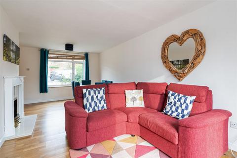 3 bedroom terraced house to rent, Ratcliffe Road, Solihull