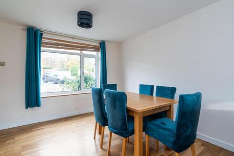 3 bedroom terraced house to rent, Ratcliffe Road, Solihull