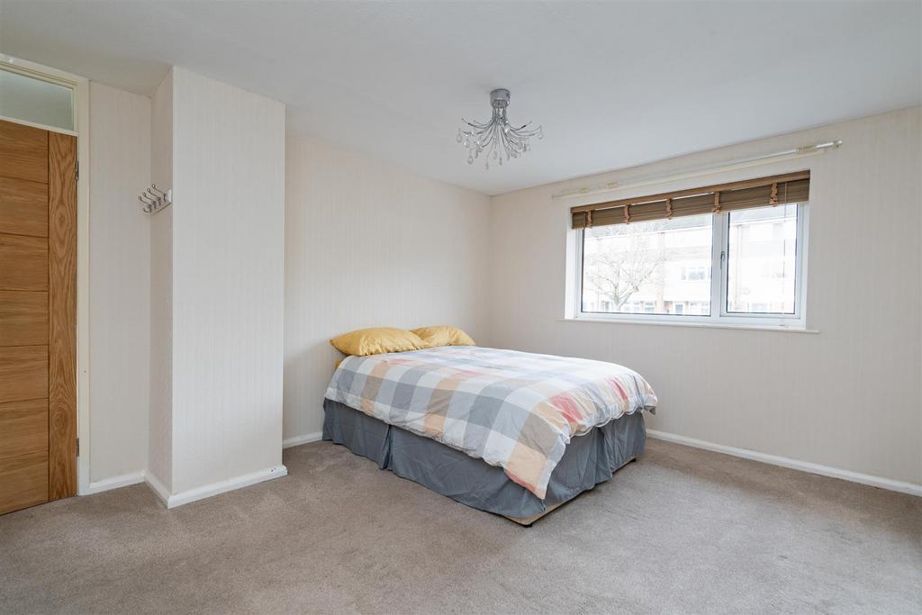 21, Ratcliffe Road, Solihull, B91 2 JA DML1439 2.jp