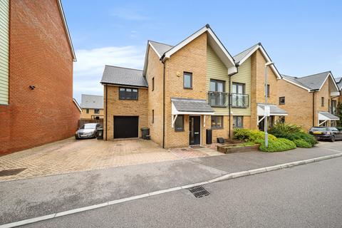 undefined, Thackeray Drive, Gravesend DA11