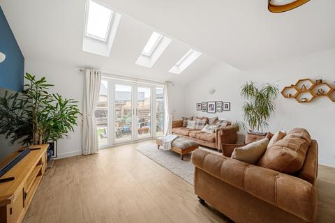 undefined, Thackeray Drive, Gravesend DA11