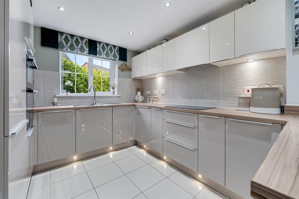27 NEWHALL ROAD  (15 of 50).jpg