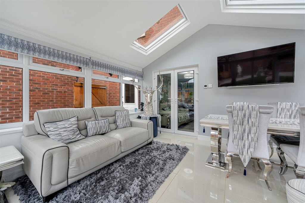27 NEWHALL ROAD  (19 of 50).jpg