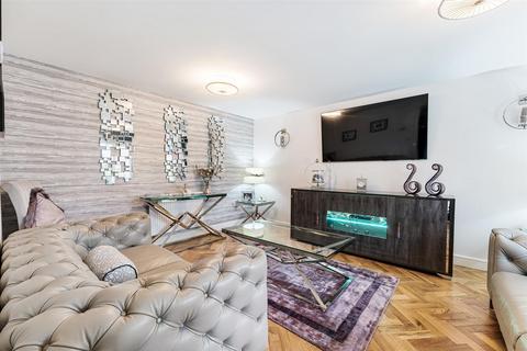 4 bedroom detached house for sale, Newhall Road, Prescot