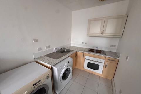 undefined, McKerrell Street, Flat 2-2, Paisley, Renfrewshire PA1