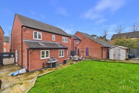 undefined, Holywell Fields, Hinckley