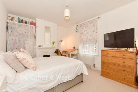 2 bedroom terraced house for sale, Kirdford Road, Arundel BN18