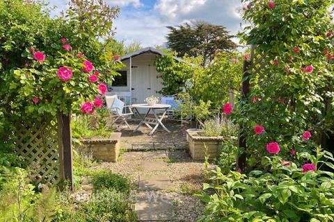 2 bedroom terraced house for sale, Kirdford Road, Arundel BN18